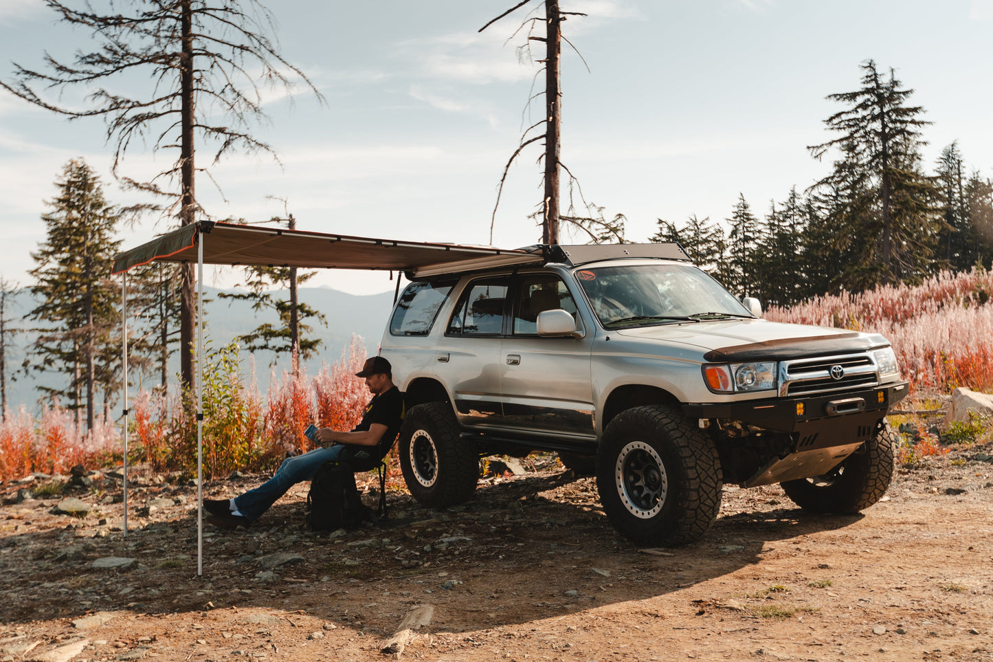 ROAM Straight Rooftop Awning