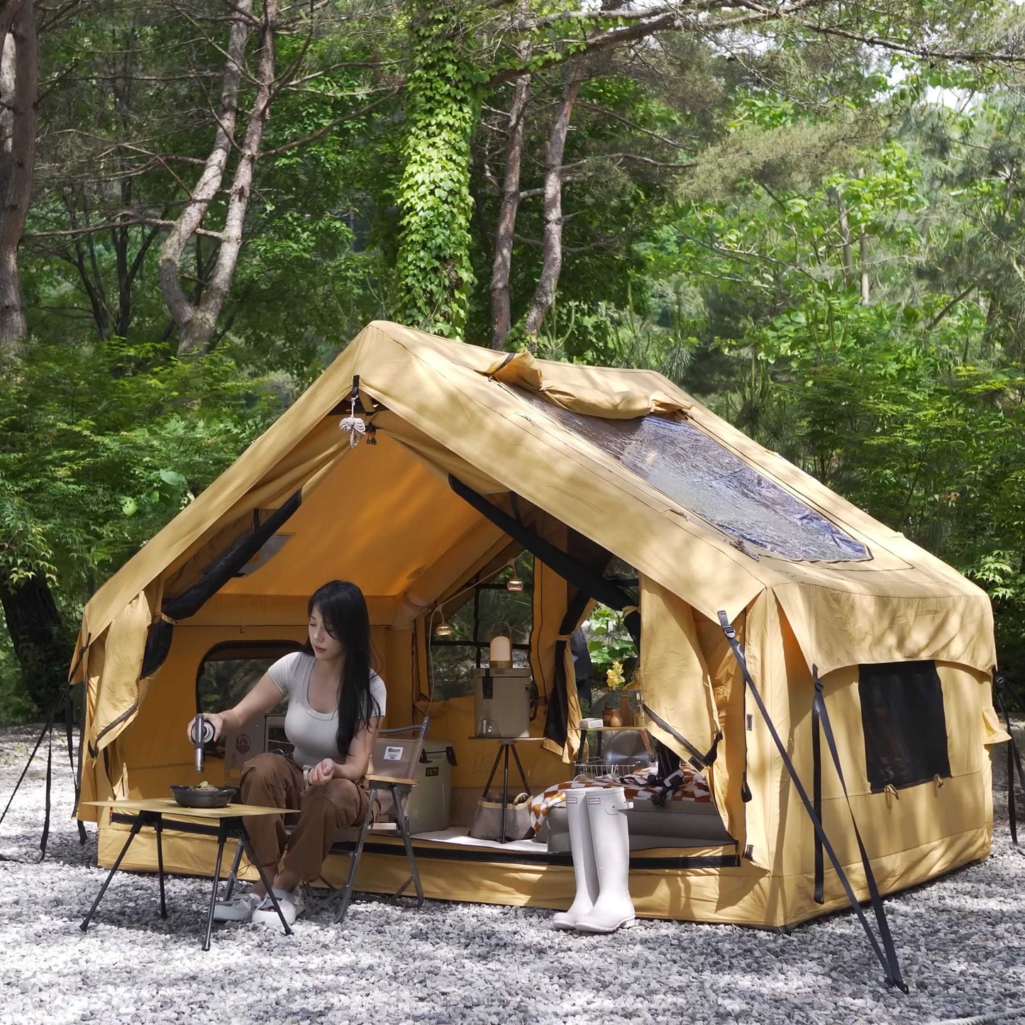 RBM Panda Medium Sunny Beige + Stove Caminus S - Inflatable Tents for Camping with Stove