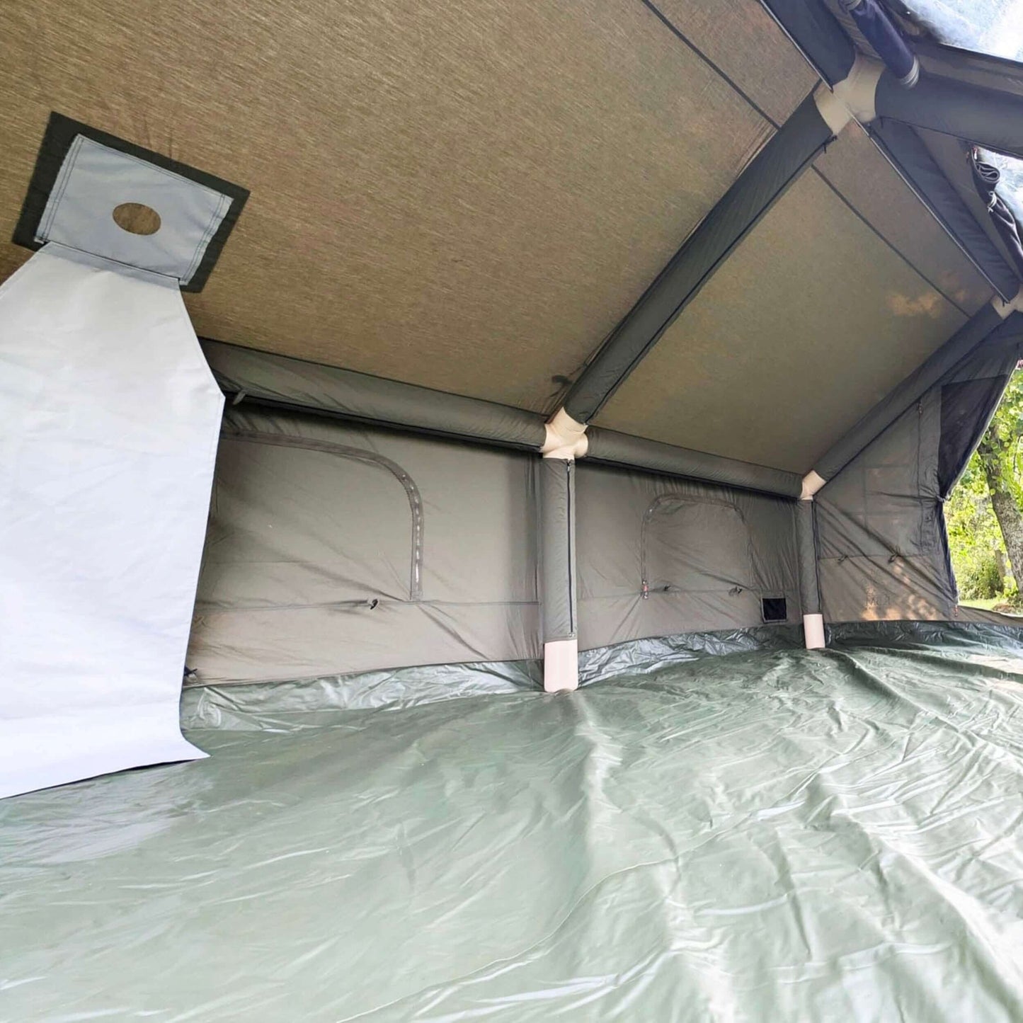 RBM Panda Large Forest Green + Stove Caminus M - Inflatable Tents for Camping with Stove