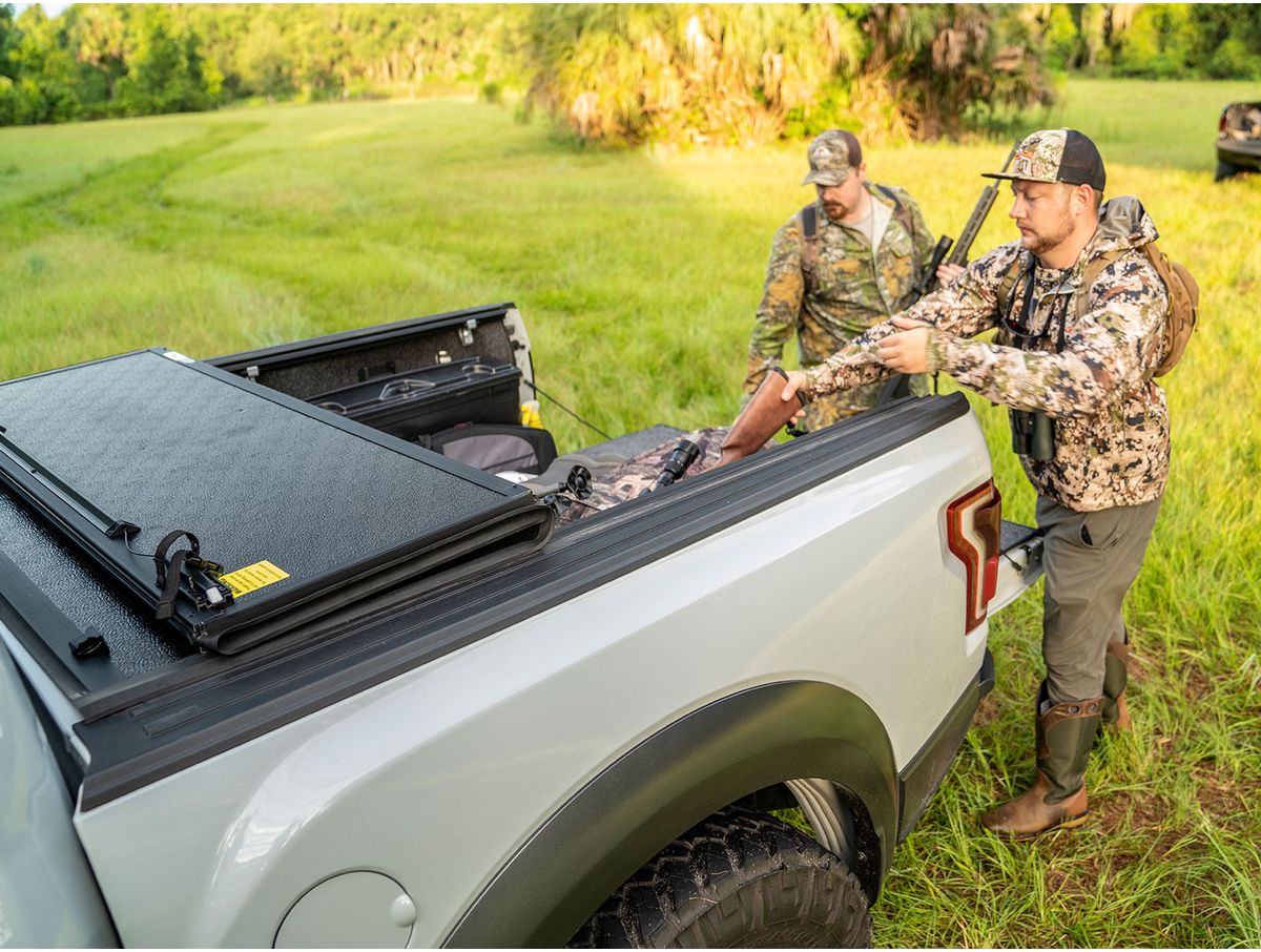RealTruck Gator EFX Hard Folding Tonneau Cover | Toyota Tacoma