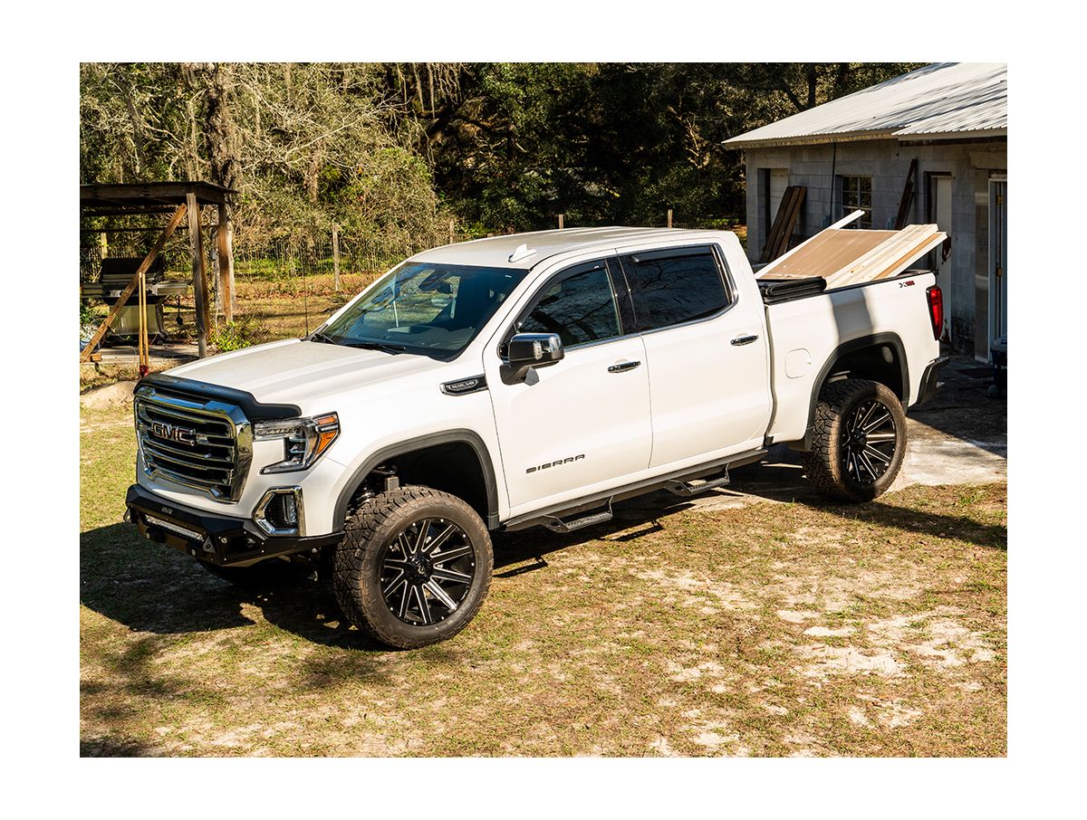 RealTruck Gator SFX Tri-Fold Soft Folding Tonneau Cover For Toyota Tacoma