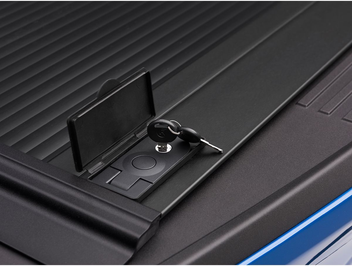 RealTruck Retrax ONE MX Manual Retractable Tonneau Cover For Toyota Tacoma