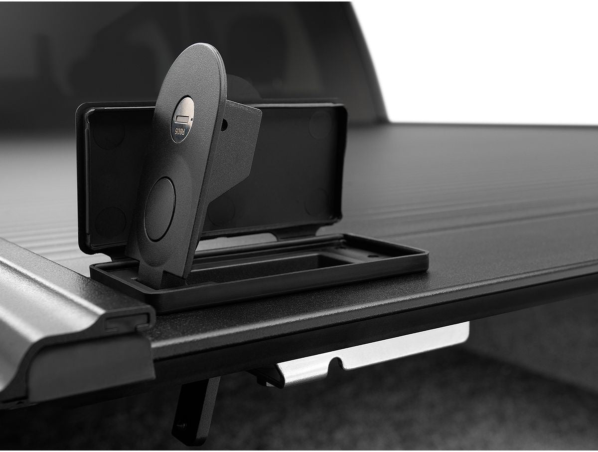 RealTruck Retrax ONE MX Manual Retractable Tonneau Cover For Toyota Tacoma