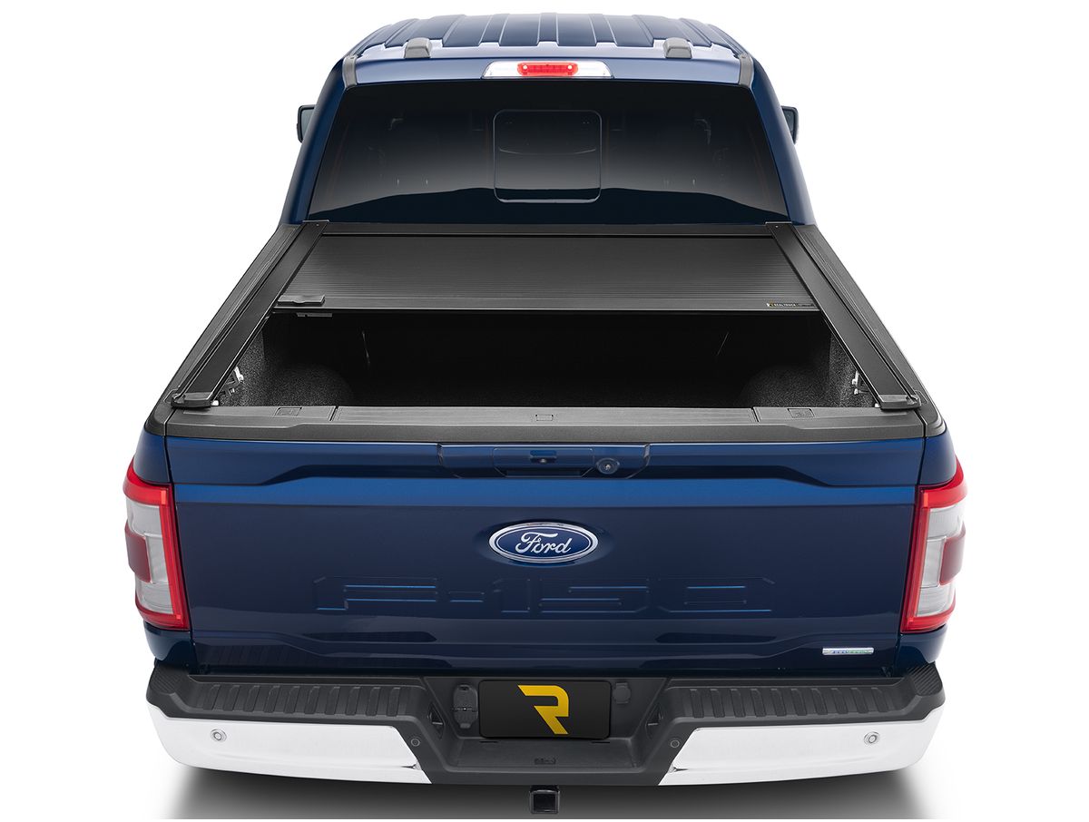 RealTruck Retrax ONE XR Manual Retractable Tonneau Cover For Toyota Tacoma