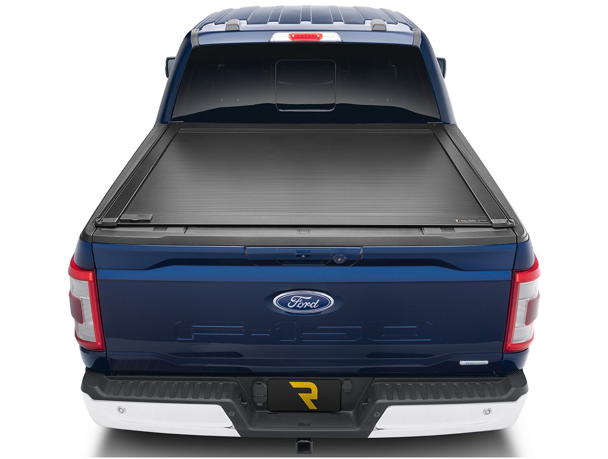 RealTruck Retrax ONE XR Manual Retractable Tonneau Cover For Toyota Tacoma