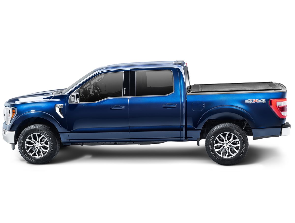 RealTruck Retrax ONE XR Manual Retractable Tonneau Cover For Toyota Tacoma