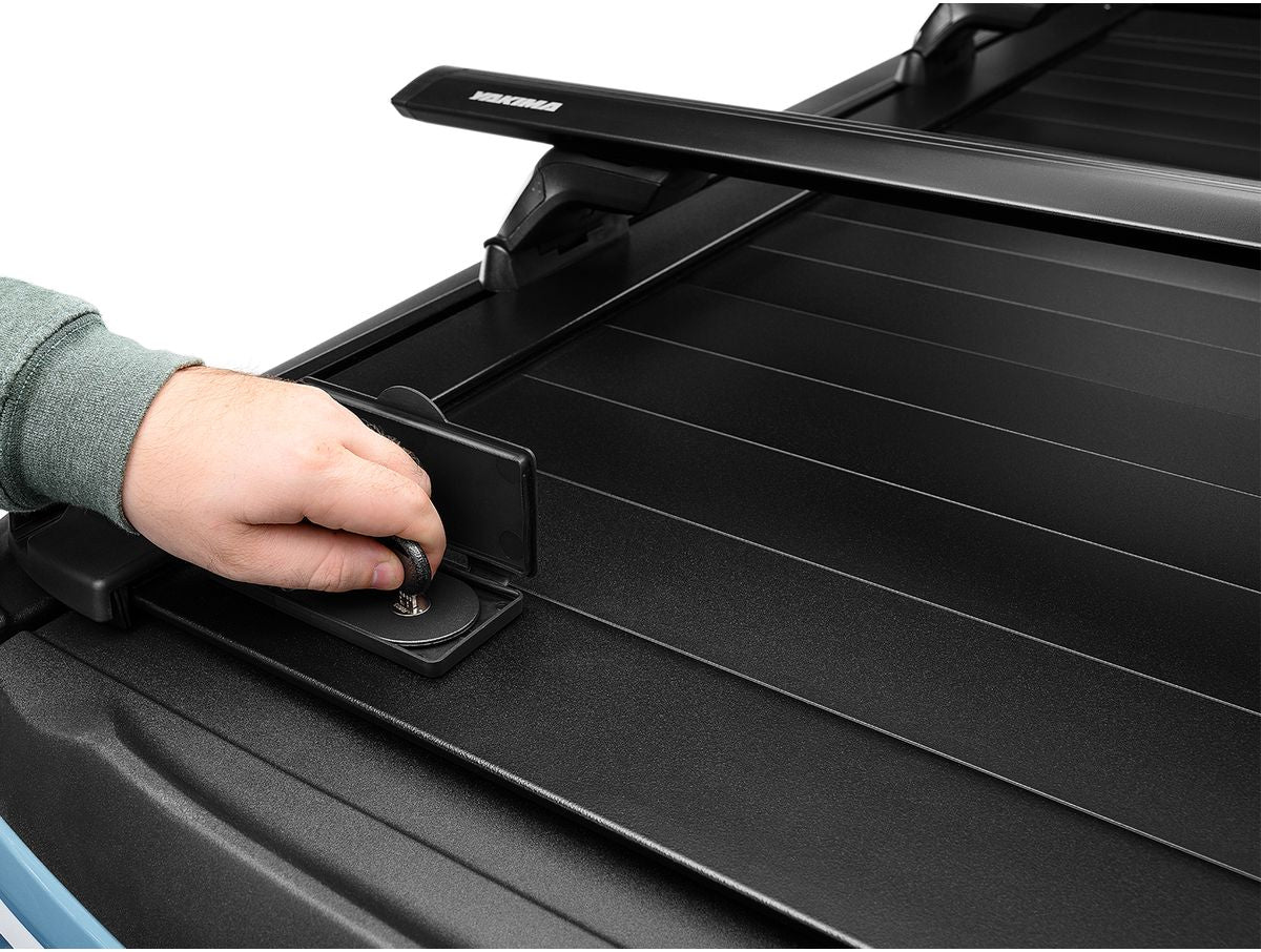 RealTruck Retrax PRO XR Tonneau Cover For Toyota Tacoma w/ T-Slot Rails