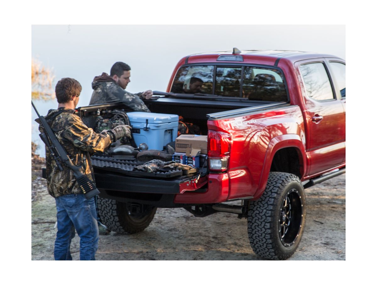 RealTruck GatorTrax Manual Retractable Tonneau Cover For Toyota Tacoma