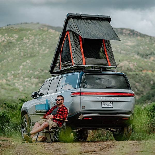 Badass Tents Rooftop Tent RUGGED™ Clamshell Rooftop Tent
