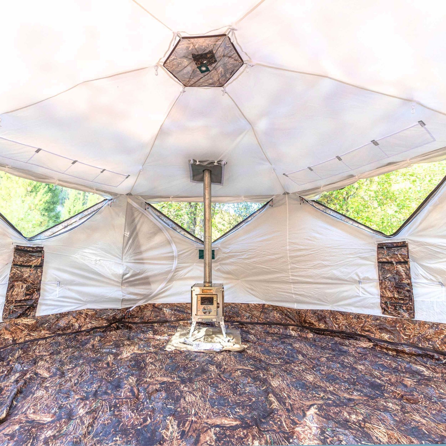 RBM All-Seasons tent Hexagon for 2-9 person + Wood Stove Caminus M