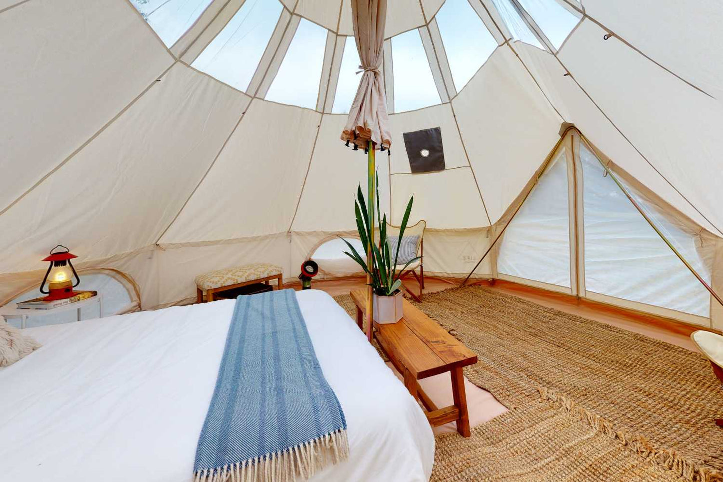 Life inTents Canvas Tent Life inTents Stella™ Stargazing 360 View Canvas Bell Tent 16' (5 Meters)