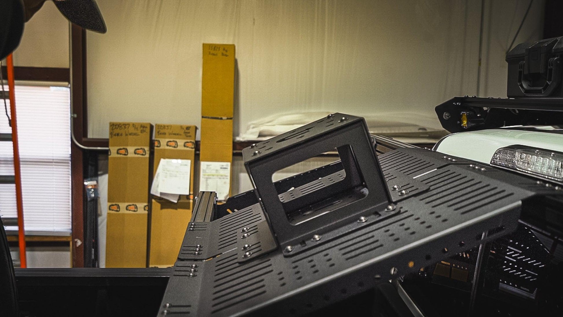 upTOP Overland Baja Bed Rack upTOP Overland | BAJA BED RACK TIRE CARRIER