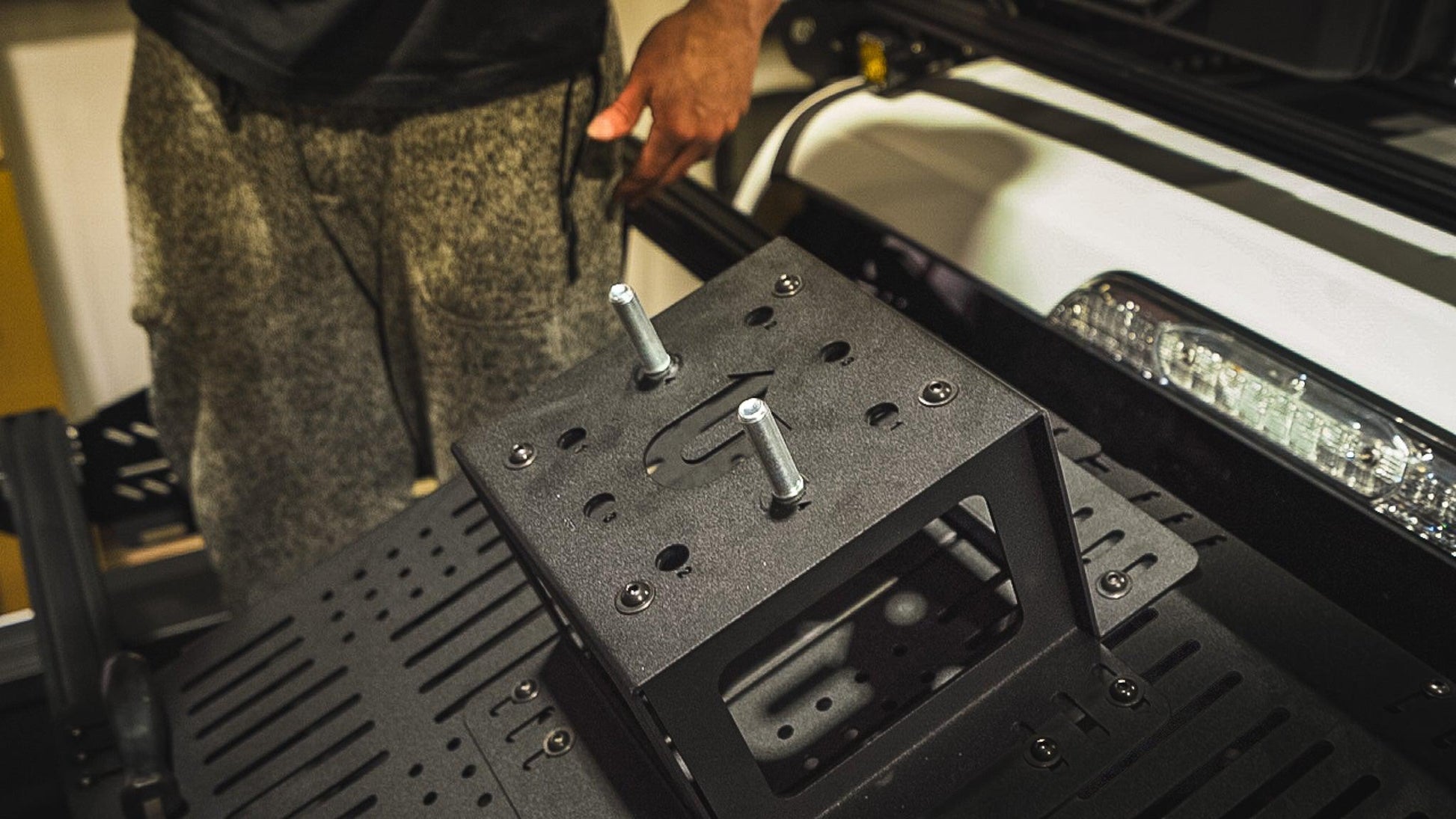 upTOP Overland Baja Bed Rack upTOP Overland | BAJA BED RACK TIRE CARRIER