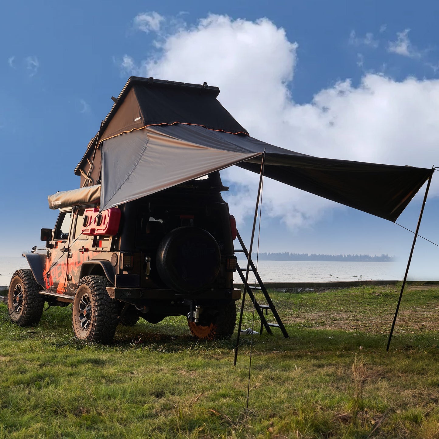 OPENROAD Hard Shell Roof Top Tent - PeakRoof Series openroad4wd.com RTT With Fly Awning