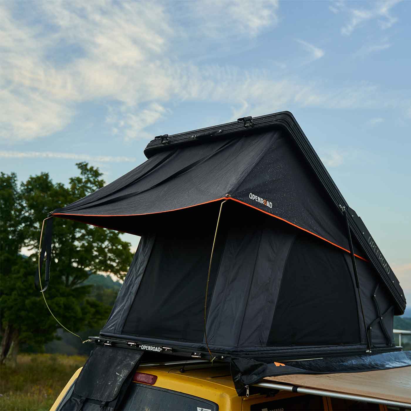 OPENROAD Hard Shell Roof Top Tent - PeakRoof Series openroad4wd.com