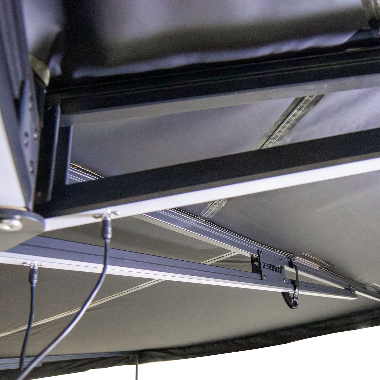 Peregrine Pro | 270 Degree Awning | 23ZERO