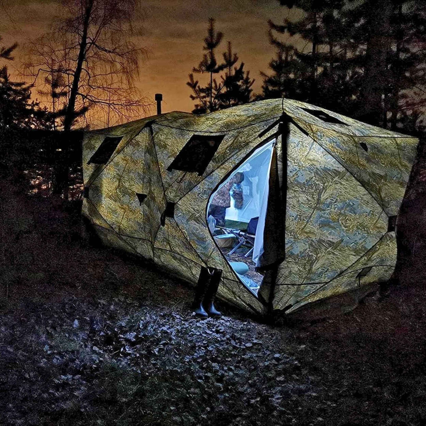 RBM Outdoors Cuboid 4.40 - All-Season Double-Layer Hot Tent with Stove Jack for 2-6 People