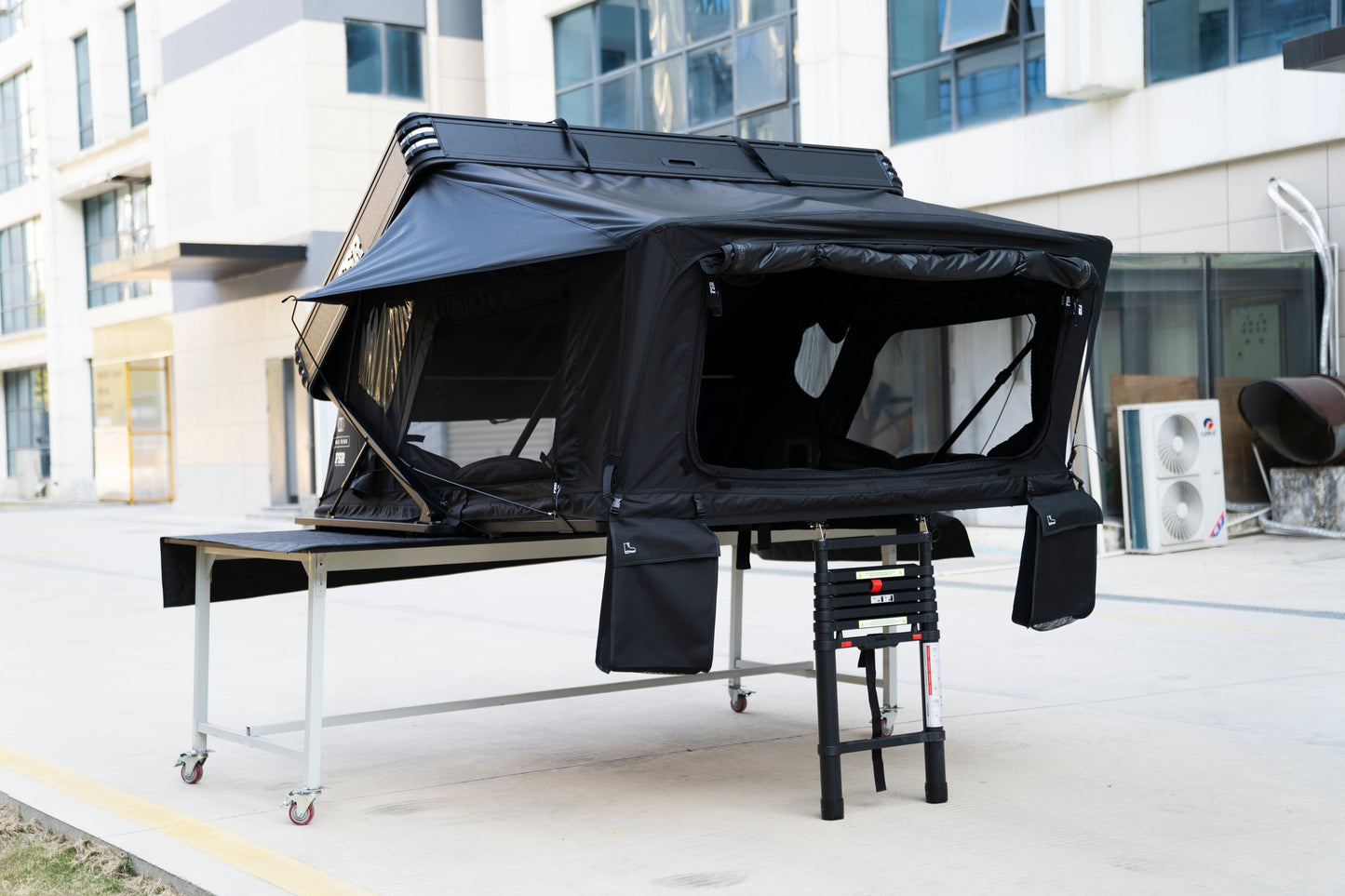 Freespirit Recreation Kali King Rooftop Tent | Hybrid Hard Shell