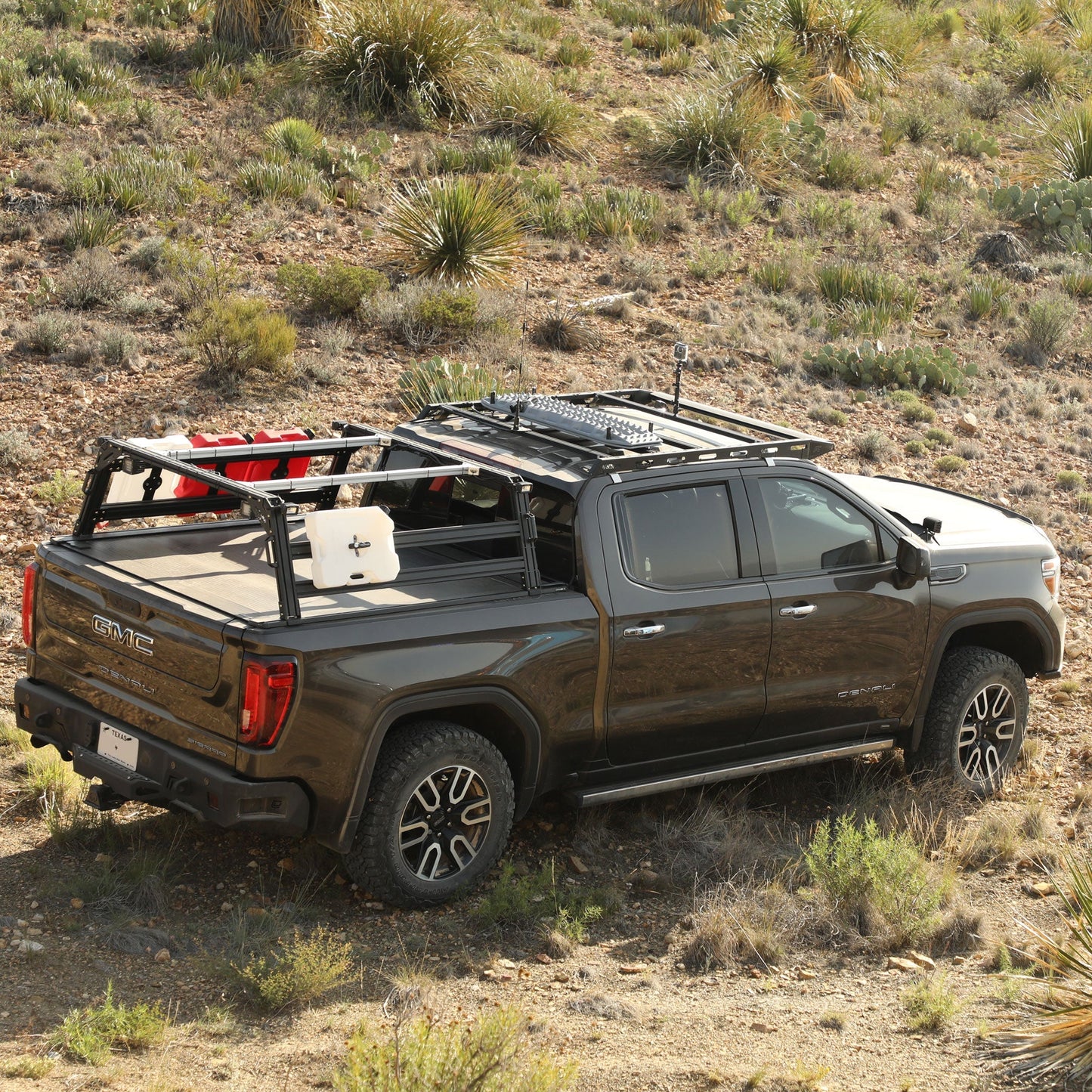 XTR1 Bed Rack for Retrax XR Cover - GM Silverado & Sierra 1500