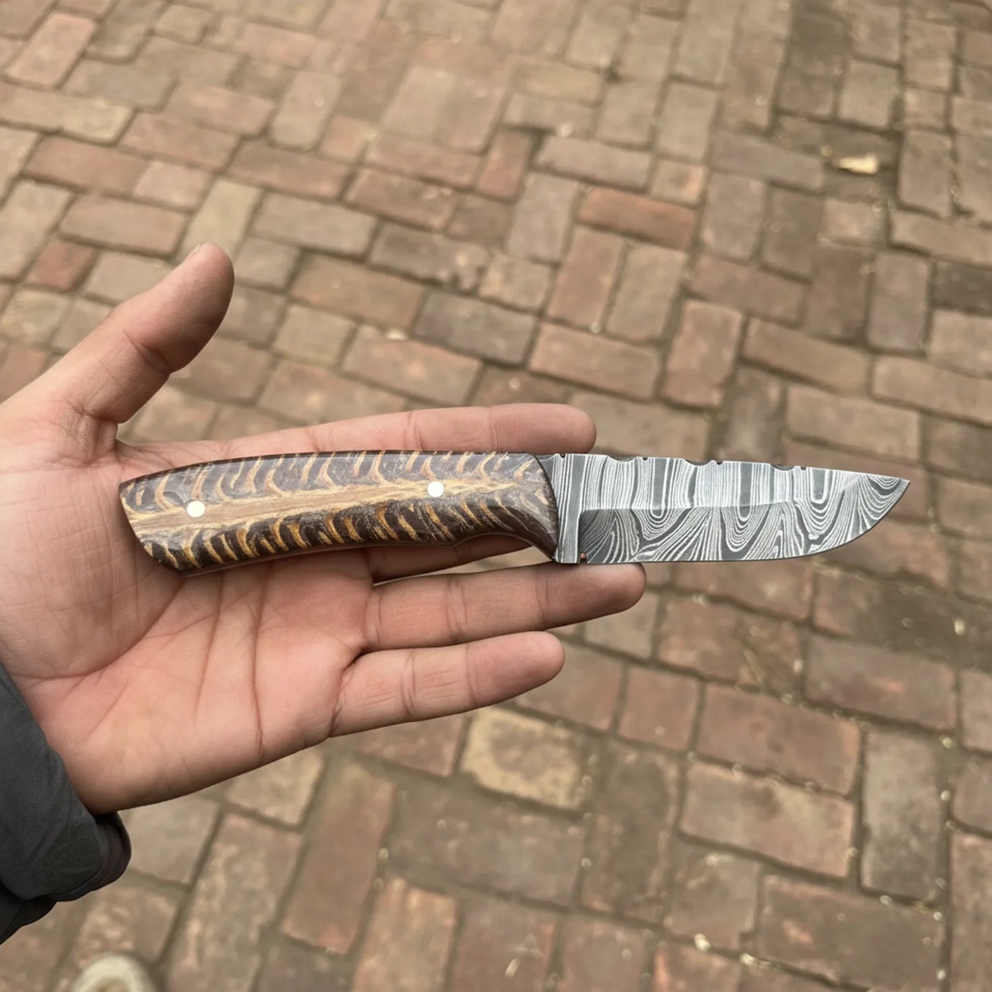 7.5-Inch Damascus Puukko Fixed Blade Knife with Pinecone Epoxy Resin Handle