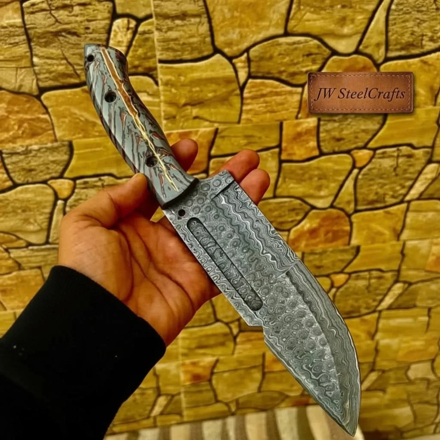 Damascus Hunting Knife with Grey Pinecone Handle | Full Tang + Black Leather Sheath