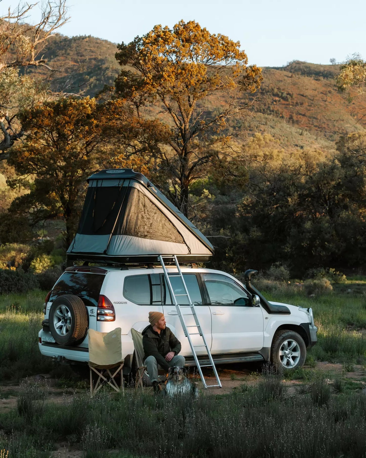 James Baroud Discovery | Fiberglass Hard Shell Rooftop Tent