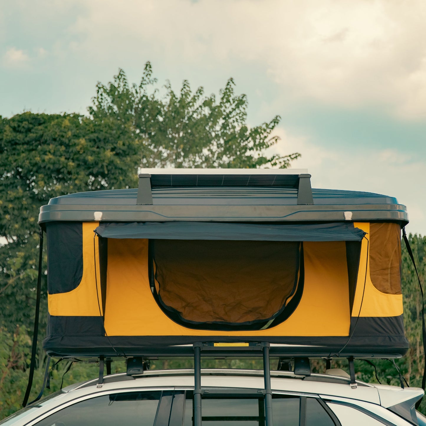 Naturnest Orion 2 Hard Shell Rooftop Tent | All-Season Comfort