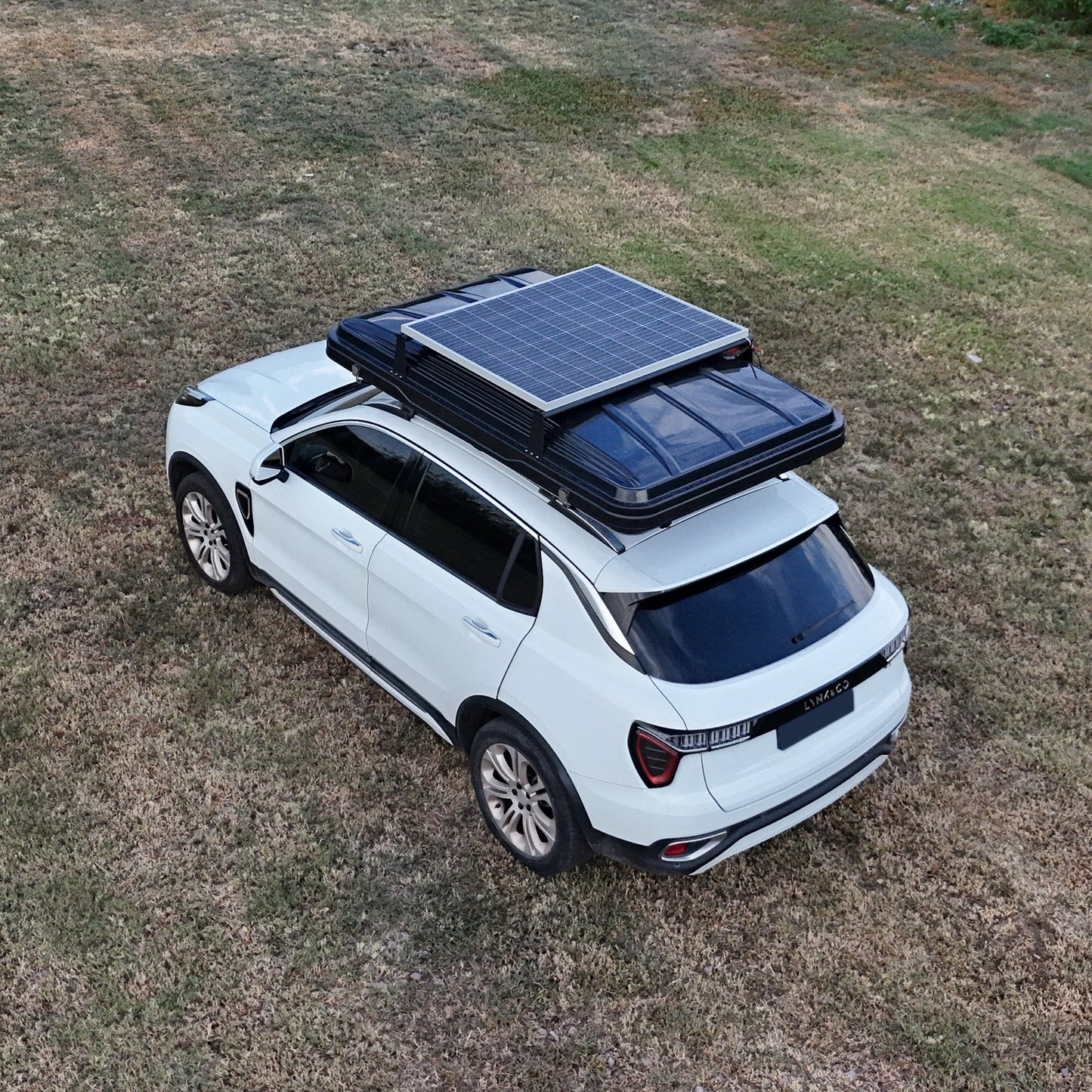 Naturnest Orion 2 Hard Shell Rooftop Tent | All-Season Comfort