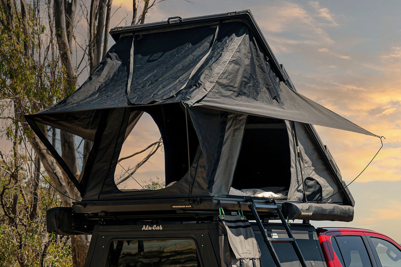 rough country roof top tent Orion 1400 Rooftop Tent