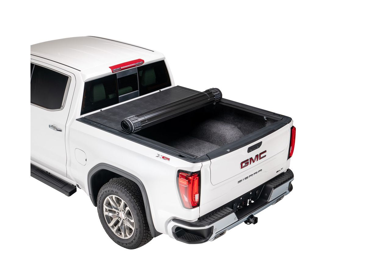 RealTruck Gator HR1 Hard Roll-Up Tonneau Cover For Toyota Tacoma