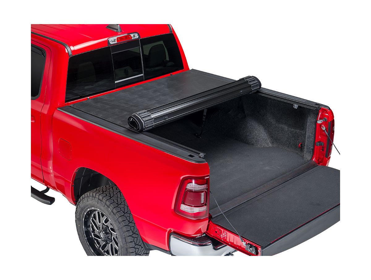 RealTruck Gator HR1 Hard Roll-Up Tonneau Cover For Toyota Tacoma