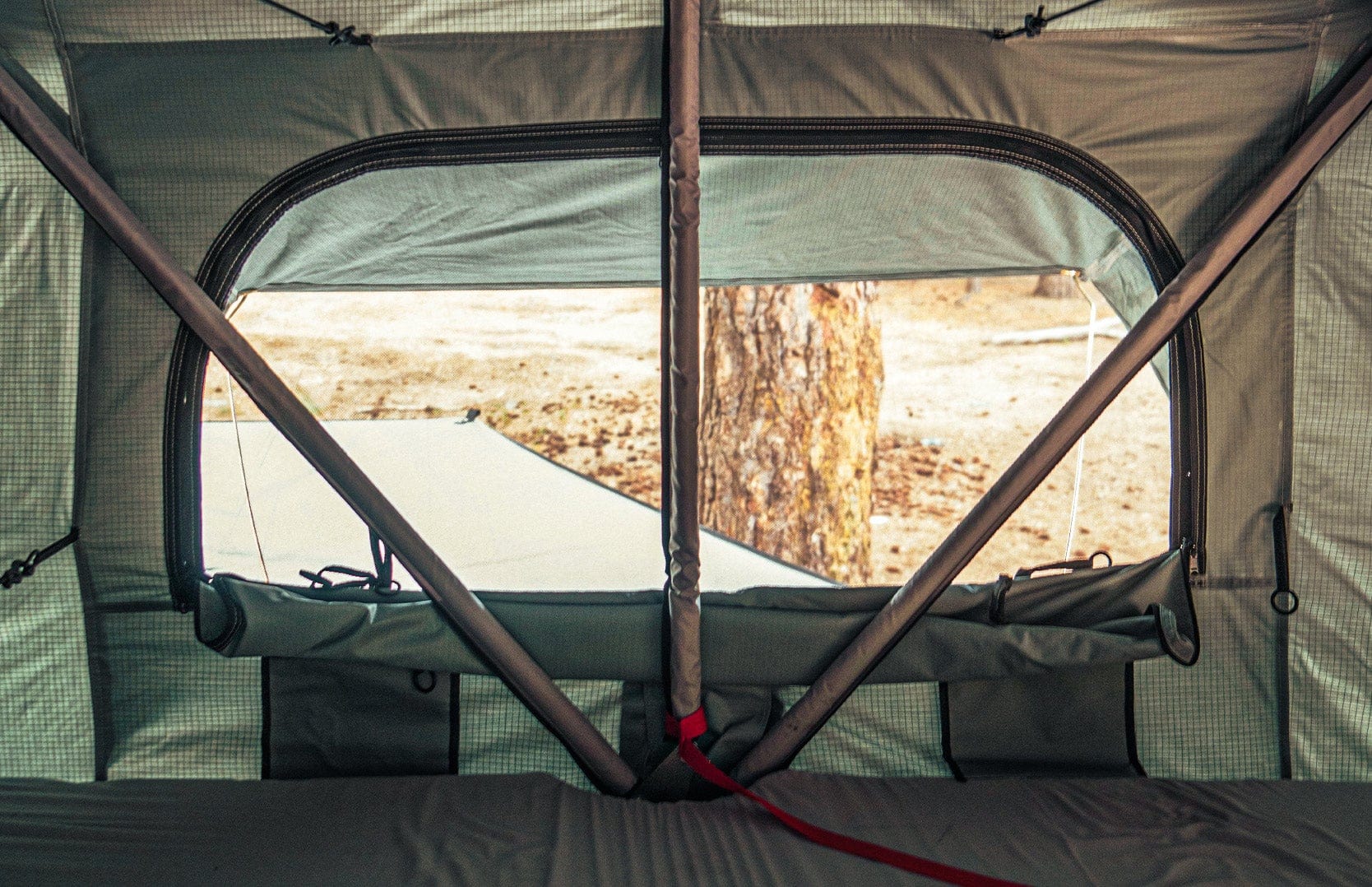 armored tent Sky Ridge Pike | Soft Shell Rooftop Tent