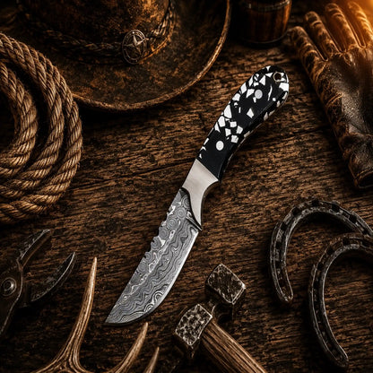 The Working Cowboy Field Knife – Handmade Damascus Steel Belt Knife with Resin Handle