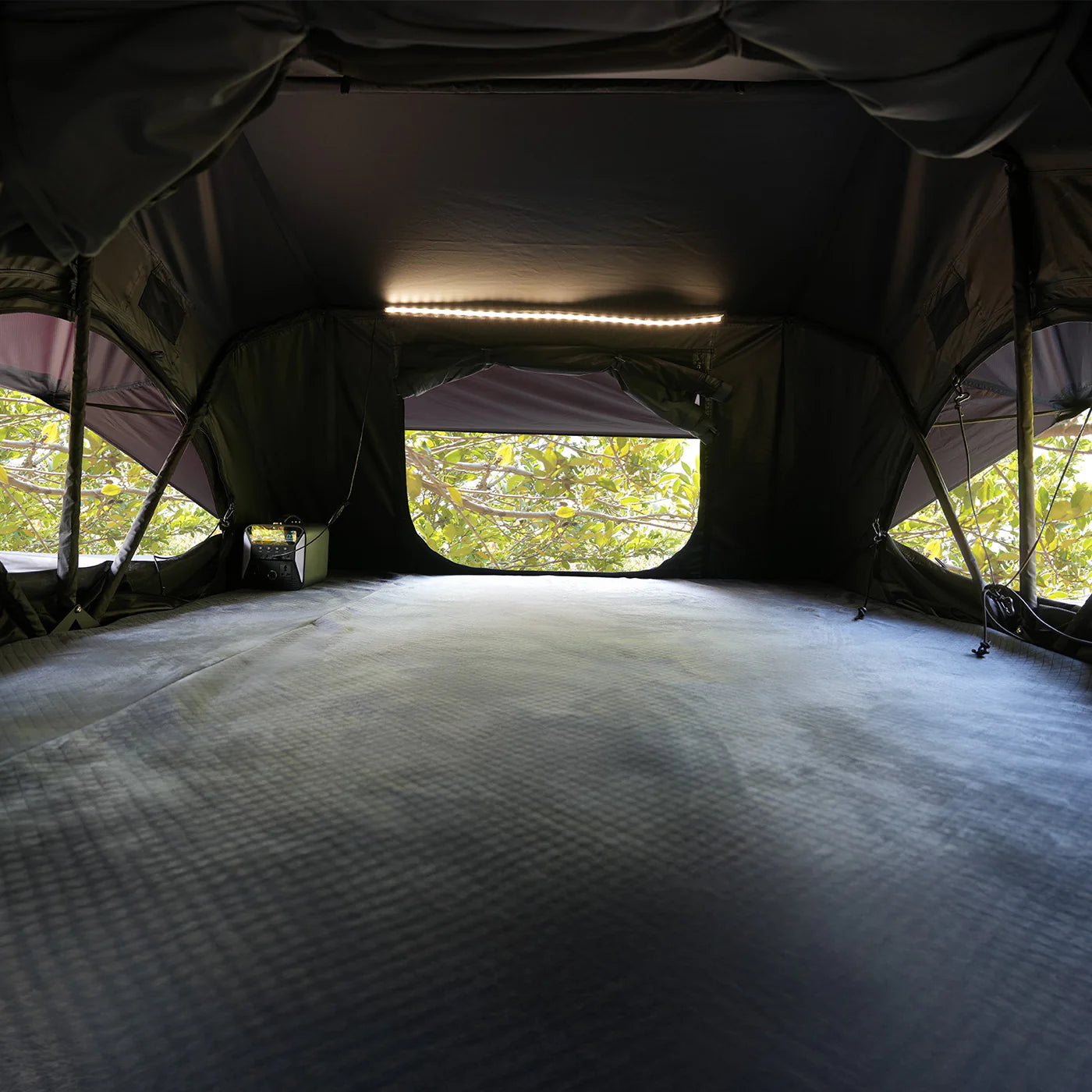 jeep roof tent inside Openroad4wd Family 4-Person Quick-Open Roof Tent – Live More Outside